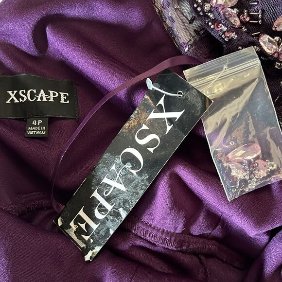 NWT XSCAPE | Beaded Formal Gown in Plum Purple Formal Elegant Long Dress 4P - Picture 16 of 16